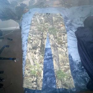 Vintage Mossy Oak Cargos
